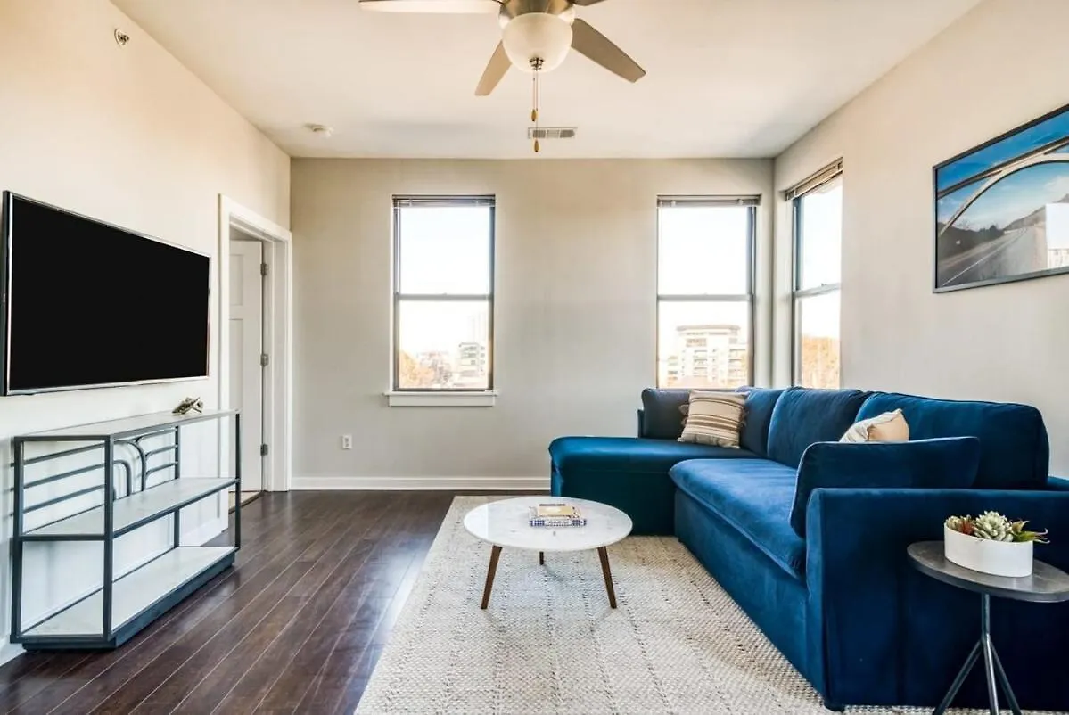 Cozysuites Two Modern Music Row Condos W Parking ناشفيل