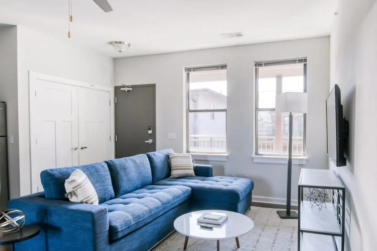 Cozysuites Two Modern Music Row Condos W Parking ناشفيل 0*,